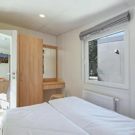 בית נופש Tiny Haus 45a Am Brombachsee *