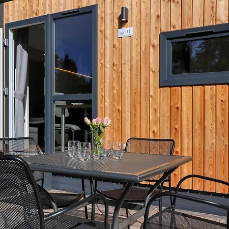 בית נופש Tiny Haus 45a Am Brombachsee פליינפילד